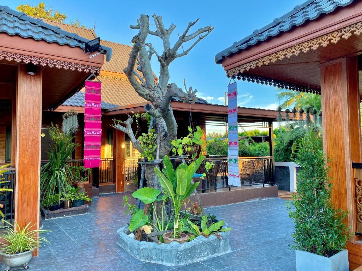 Khum Lanna Boutique Hotel Sisaket Экстерьер фото